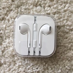 Apple Wired Headphones